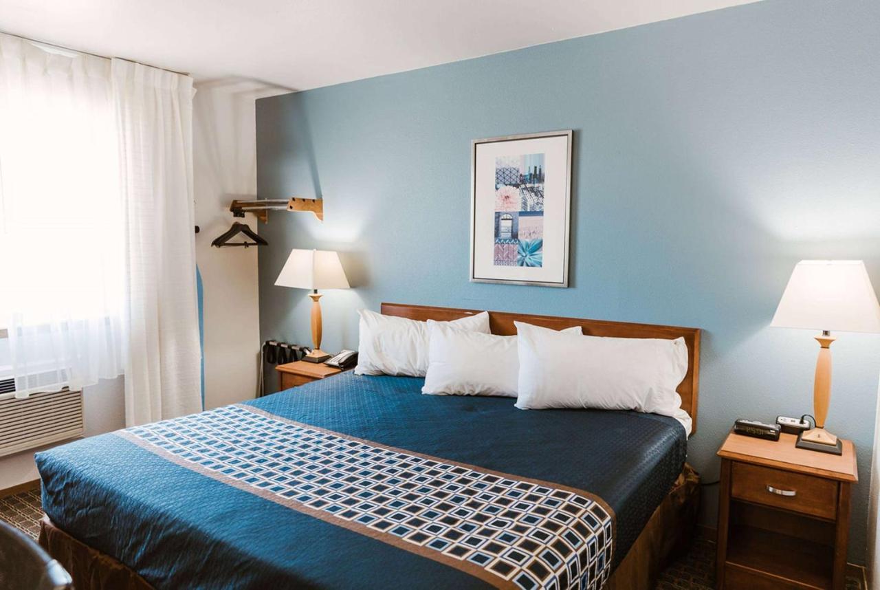 Travelodge By Wyndham Worland Luaran gambar